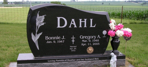 Dahl Upright Memorial